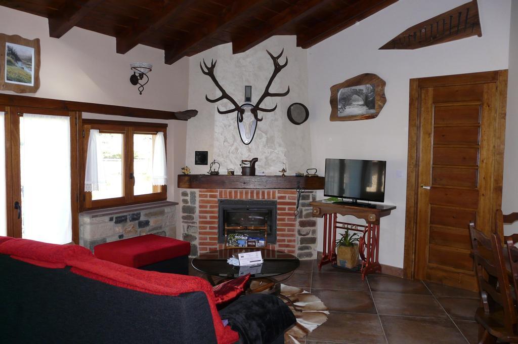 Apartamentos La Condesa Valmeo Værelse billede