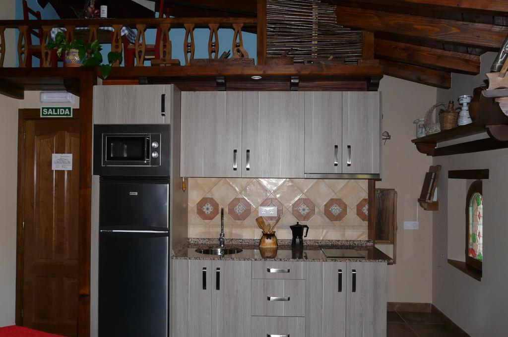 Apartamentos La Condesa Valmeo Værelse billede