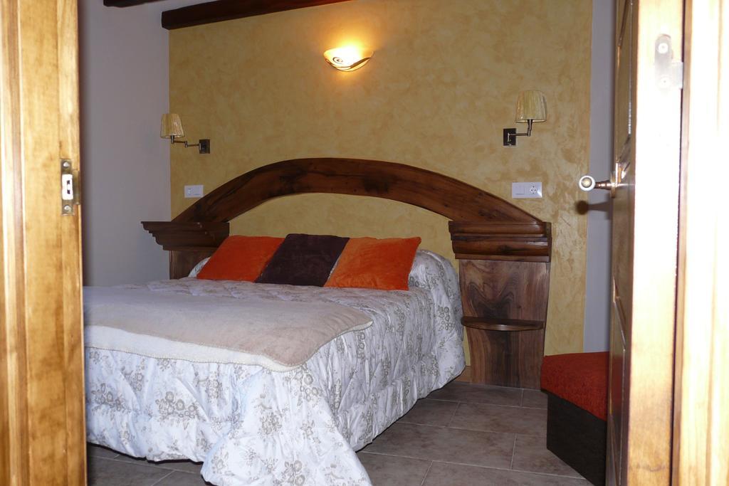 Apartamentos La Condesa Valmeo Værelse billede