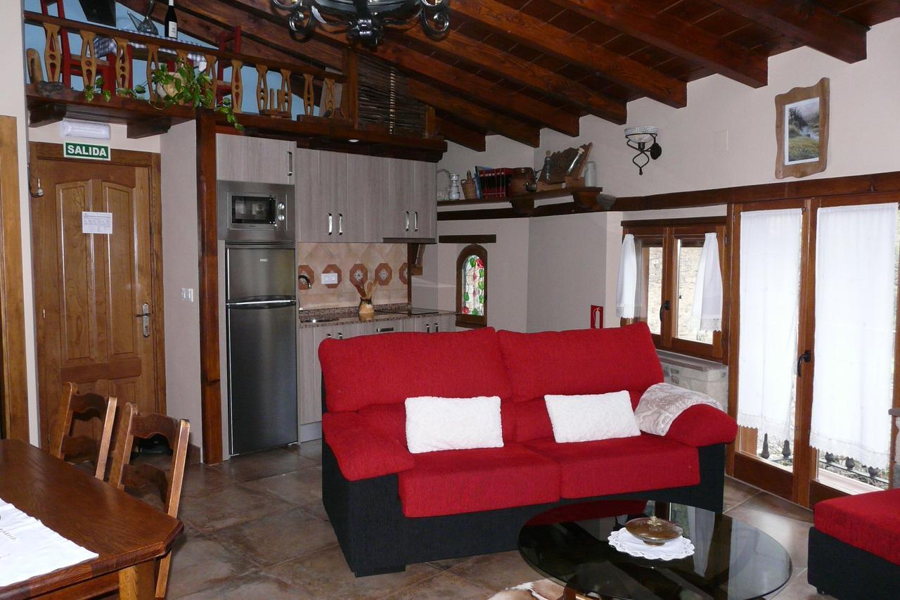 Apartamentos La Condesa Valmeo Eksteriør billede