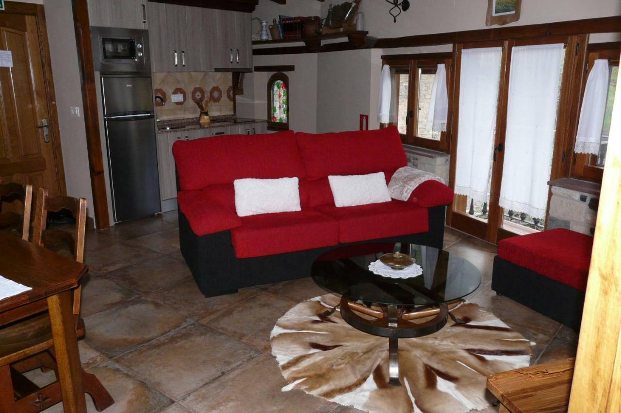 Apartamentos La Condesa Valmeo Eksteriør billede